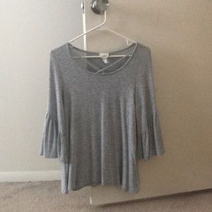 Bell sleeve shirt